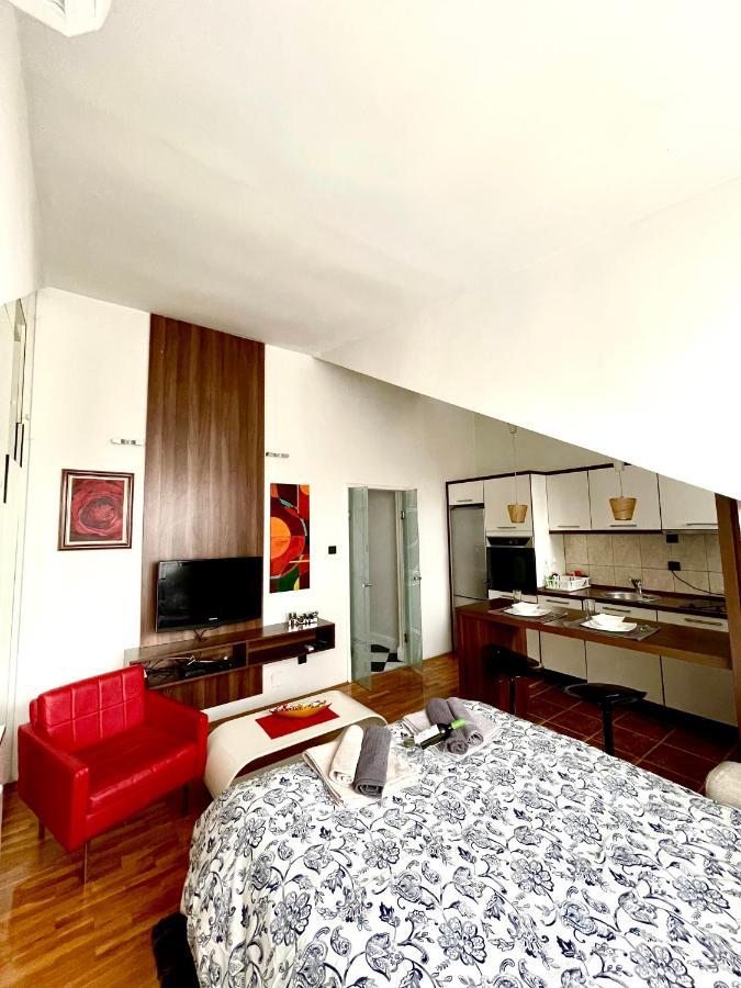 Triangle City Apartment 1 Beograd Ngoại thất bức ảnh